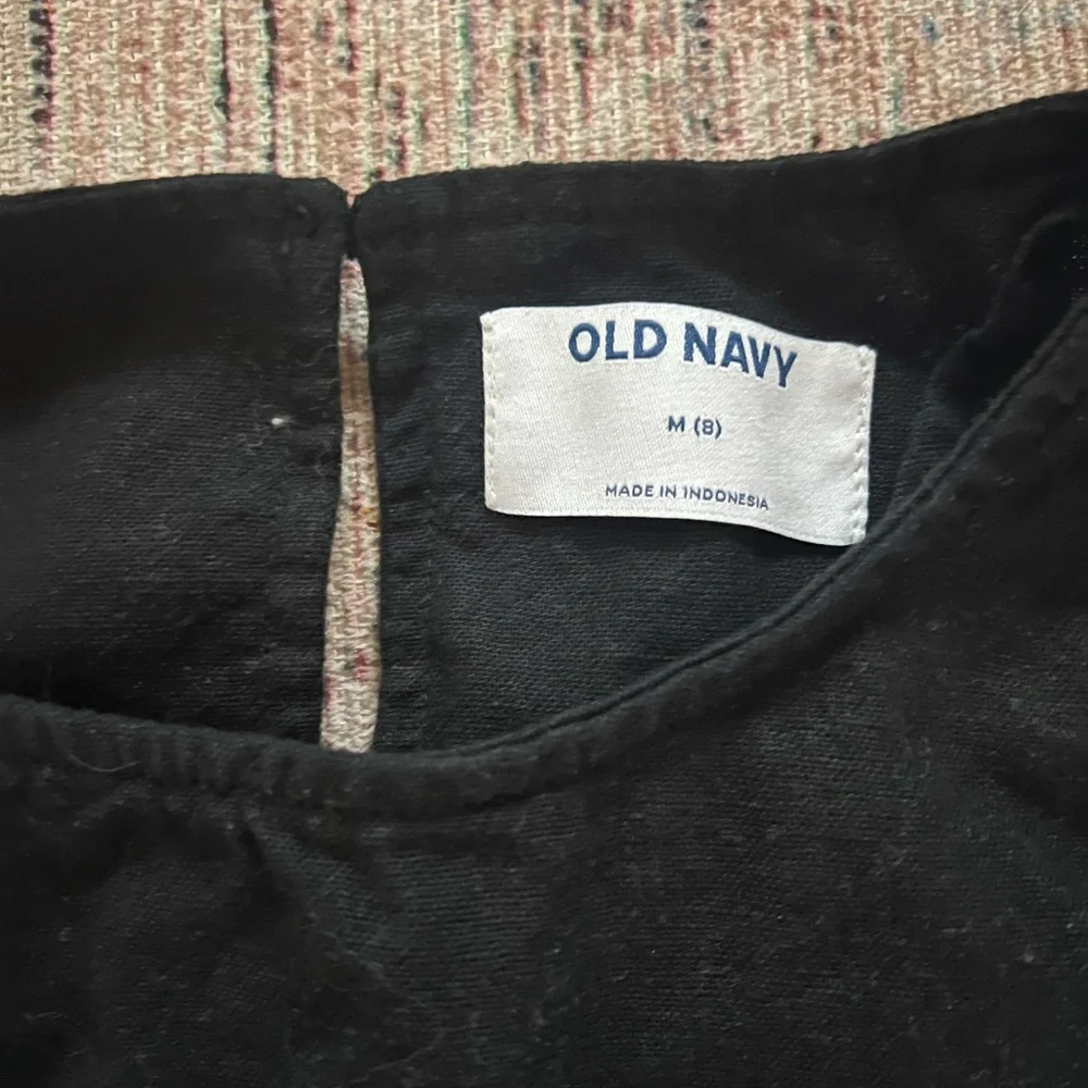 Old Navy Black Linen Tank Top with White Trim Girls